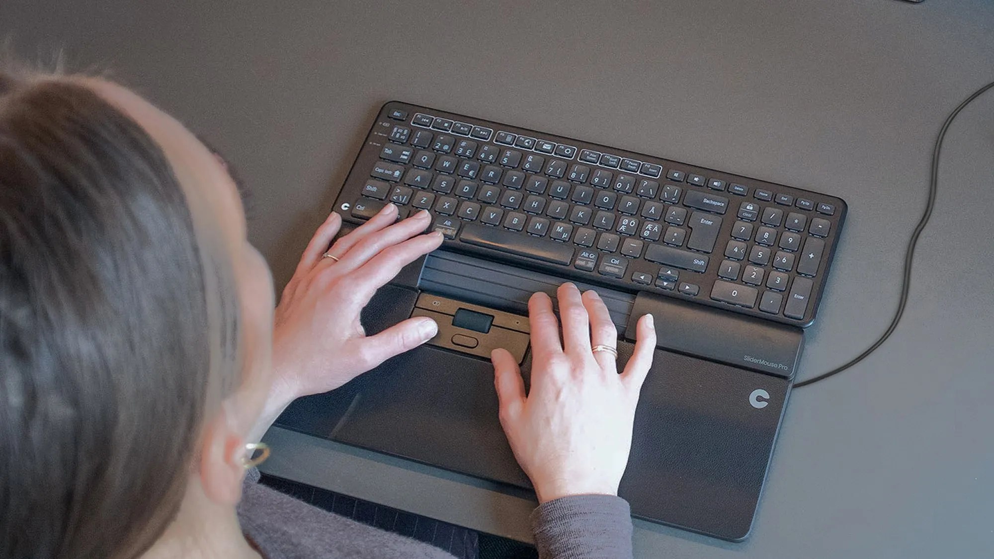 未使用保管品　SliderMouse Pro Wireless Amazon.com: Contour Design SliderMouse Pro Wired Ergonomic